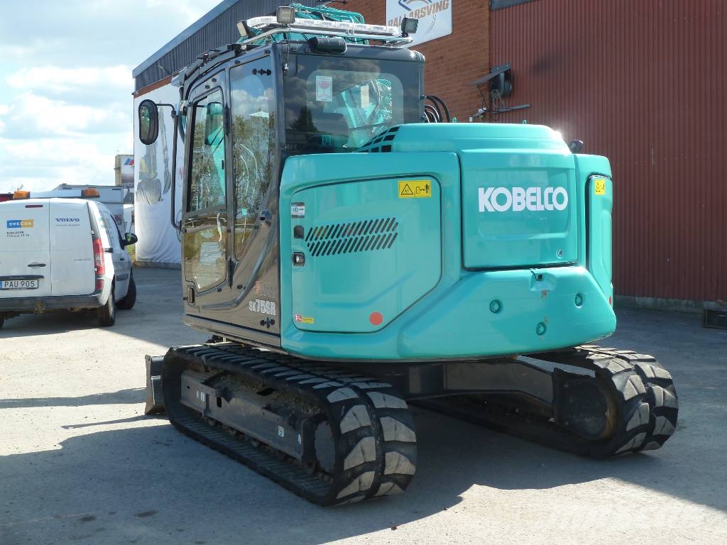 Kobelco SK75SR-7 / 1.600 tinm. Excavatoare 7t - 12t