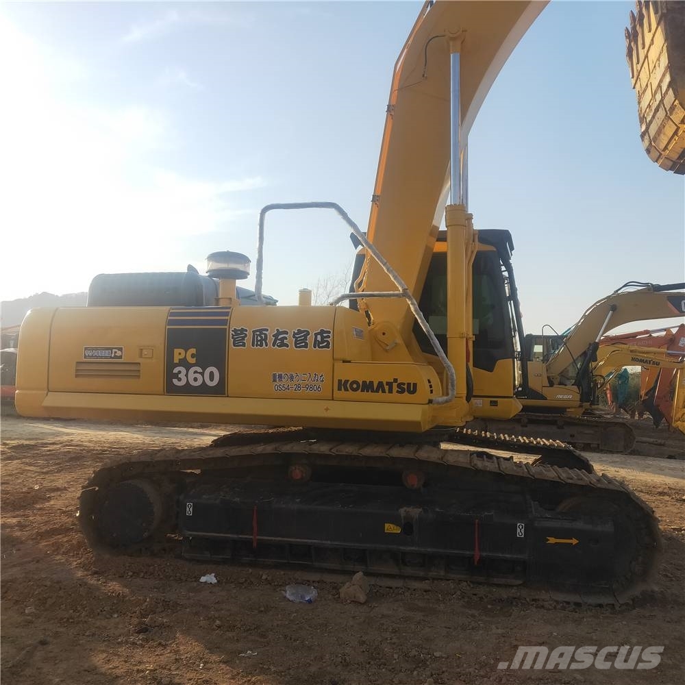Komatsu PC 360 Paletli ekskavatörler