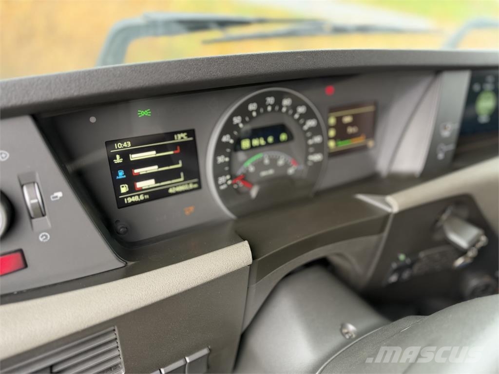 Volvo FH540 10X4 Kipper