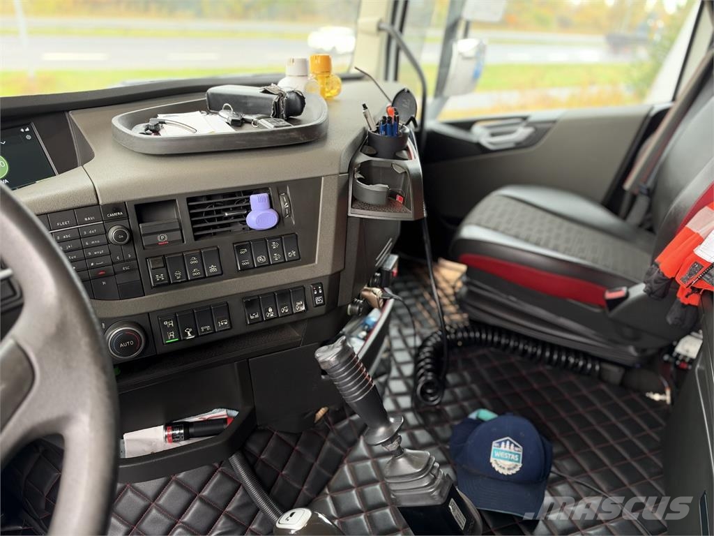 Volvo FH540 10X4 Kipper