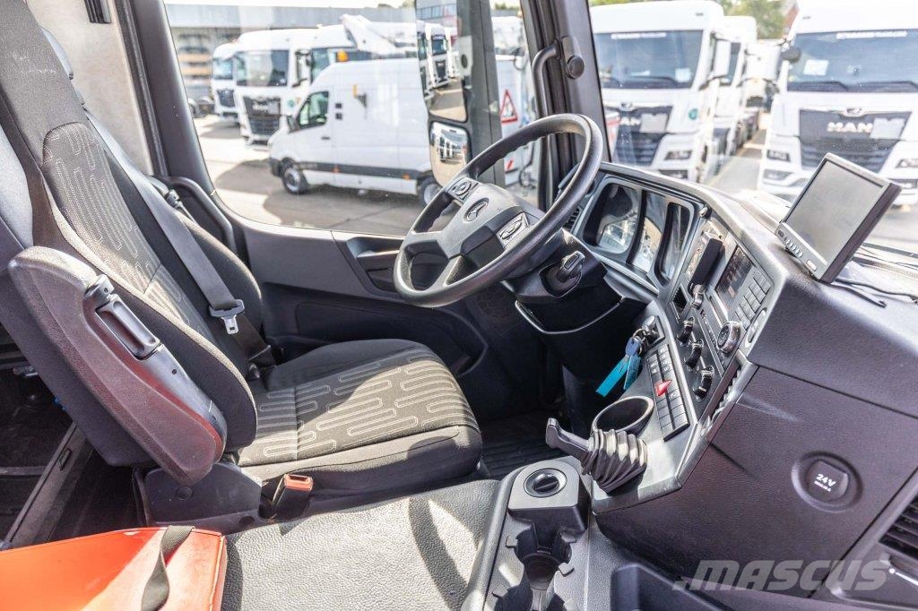 Mercedes-Benz AROCS 3243 BB+BIBENNE+ BAE HYDR+FASSI 16T/m+2EXT Camion benne