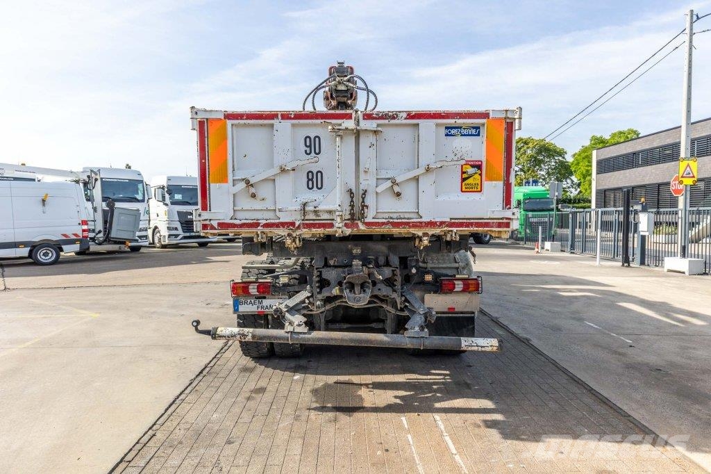 Mercedes-Benz AROCS 3243 BB+BIBENNE+ BAE HYDR+FASSI 16T/m+2EXT Camion benne