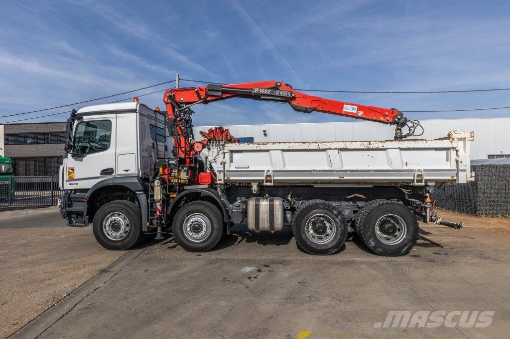Mercedes-Benz AROCS 3243 BB+BIBENNE+ BAE HYDR+FASSI 16T/m+2EXT Camion benne