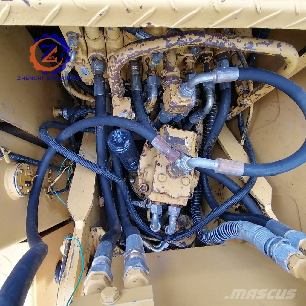 CAT E 70 B/cheap /durable/Great condition 小型挖土機/掘鑿機<7t(小型挖掘機)