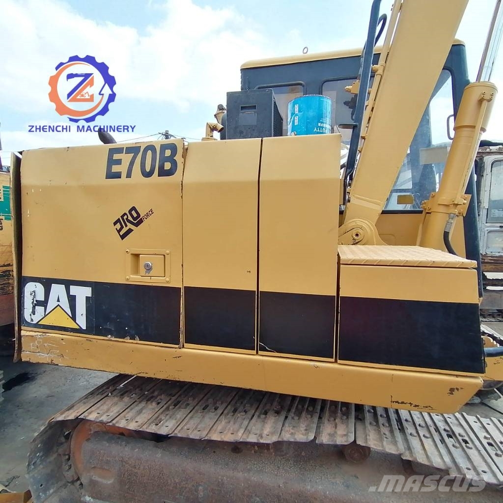 CAT E 70 B/cheap /durable/Great condition 小型挖土機/掘鑿機<7t(小型挖掘機)