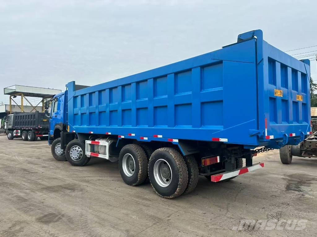 Sinotruk HOWO 8*4 371 Kiperi kamioni