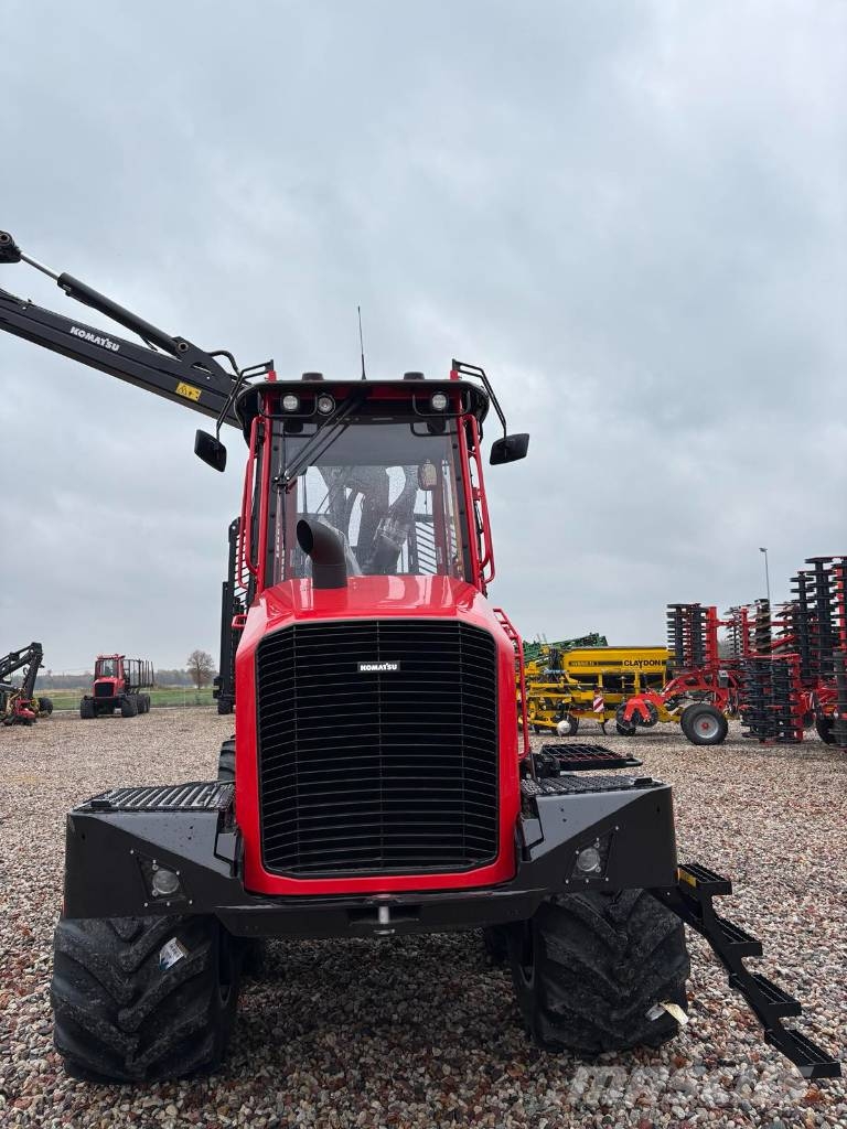 Komatsu 835TX Forwarders