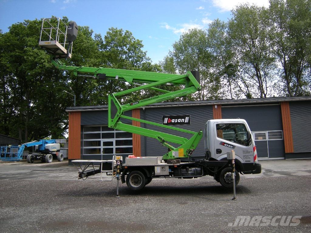 Nissan Cabstar mit GSR E210PX Körüklü personel platformları