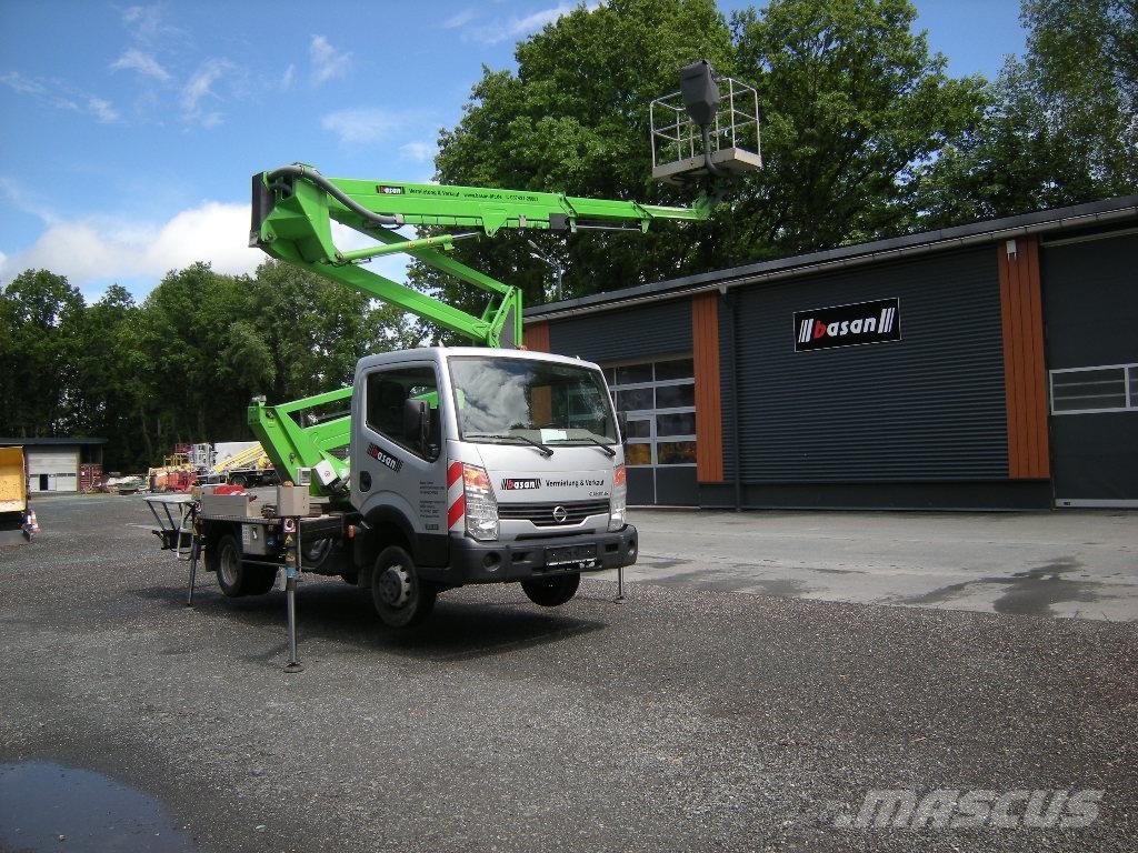 Nissan Cabstar mit GSR E210PX Podnośniki przegubowe