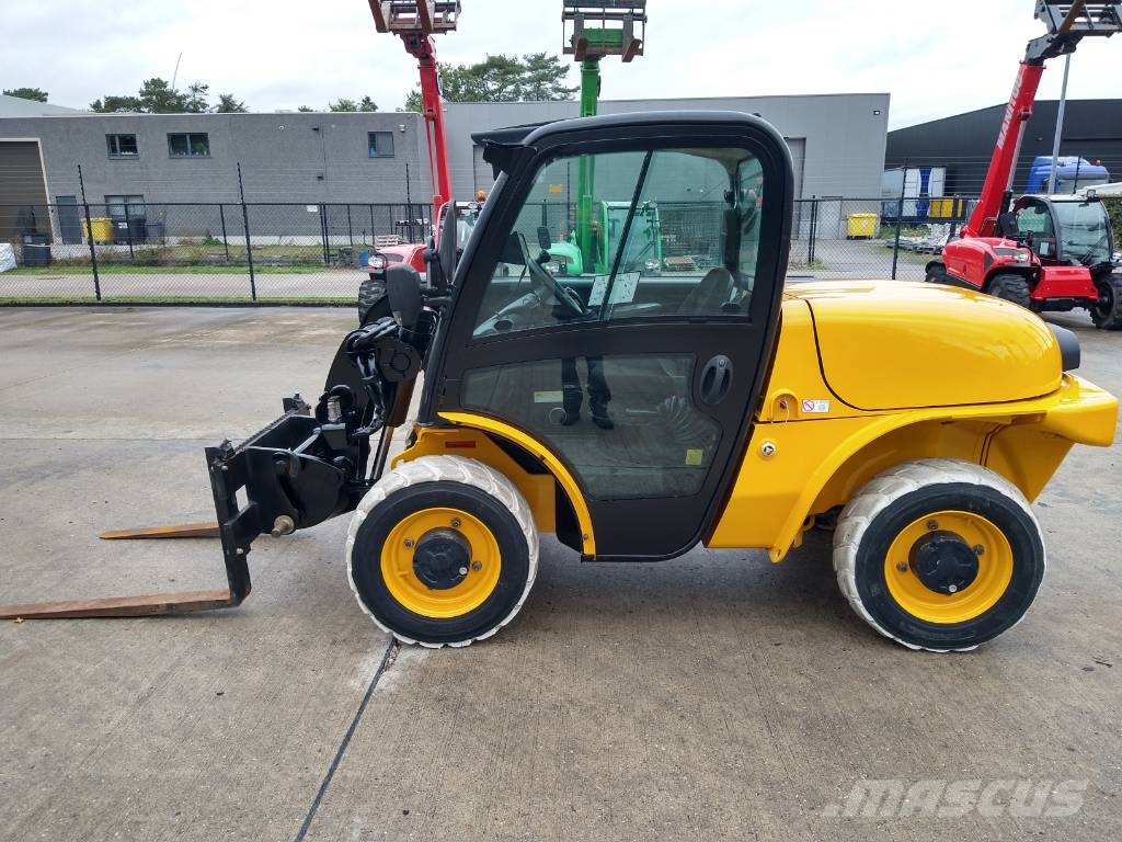 JCB 520-40 (143) Teleskooplaadurid