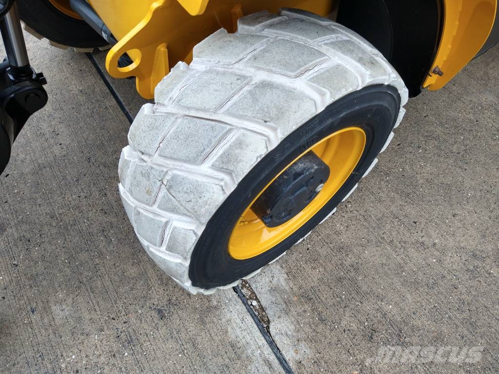 JCB 520-40 (143) Teleskooplaadurid