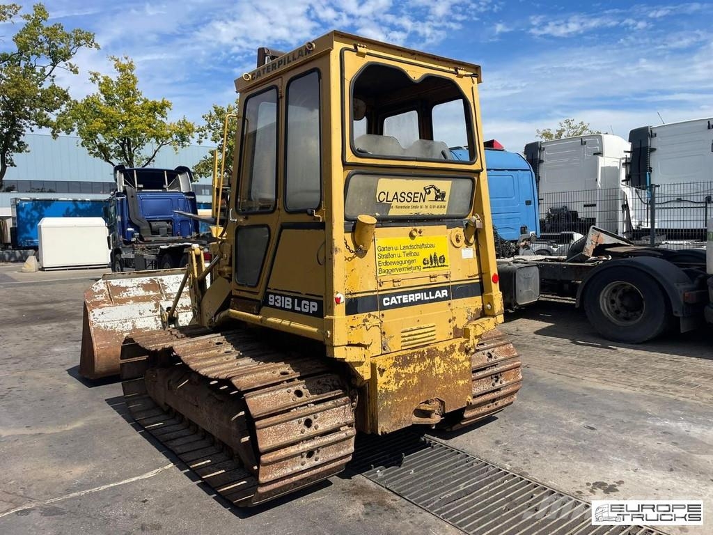 CAT 913B LGP German Machine - Good Condition Buldožeri gusjeničari