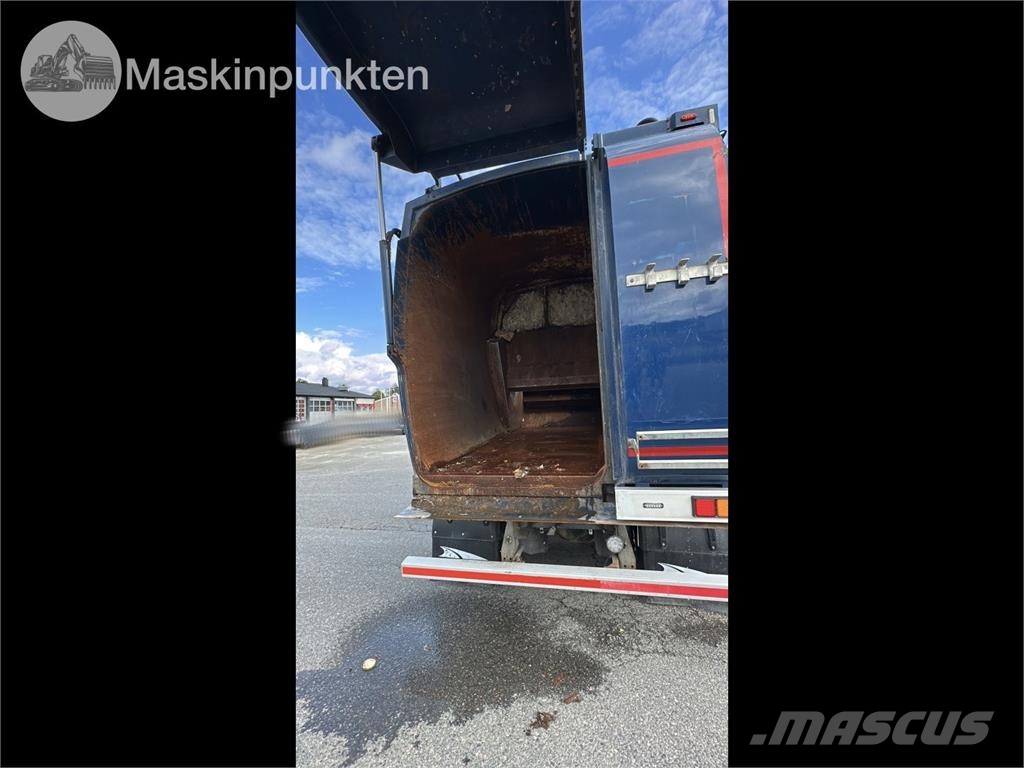Scania P320B4X2NB Waste trucks