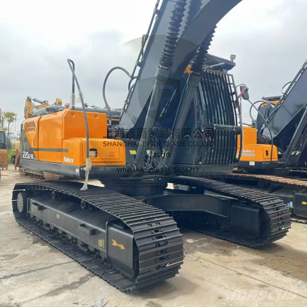 Hyundai Robex 220 LC-9 S 履带挖掘机