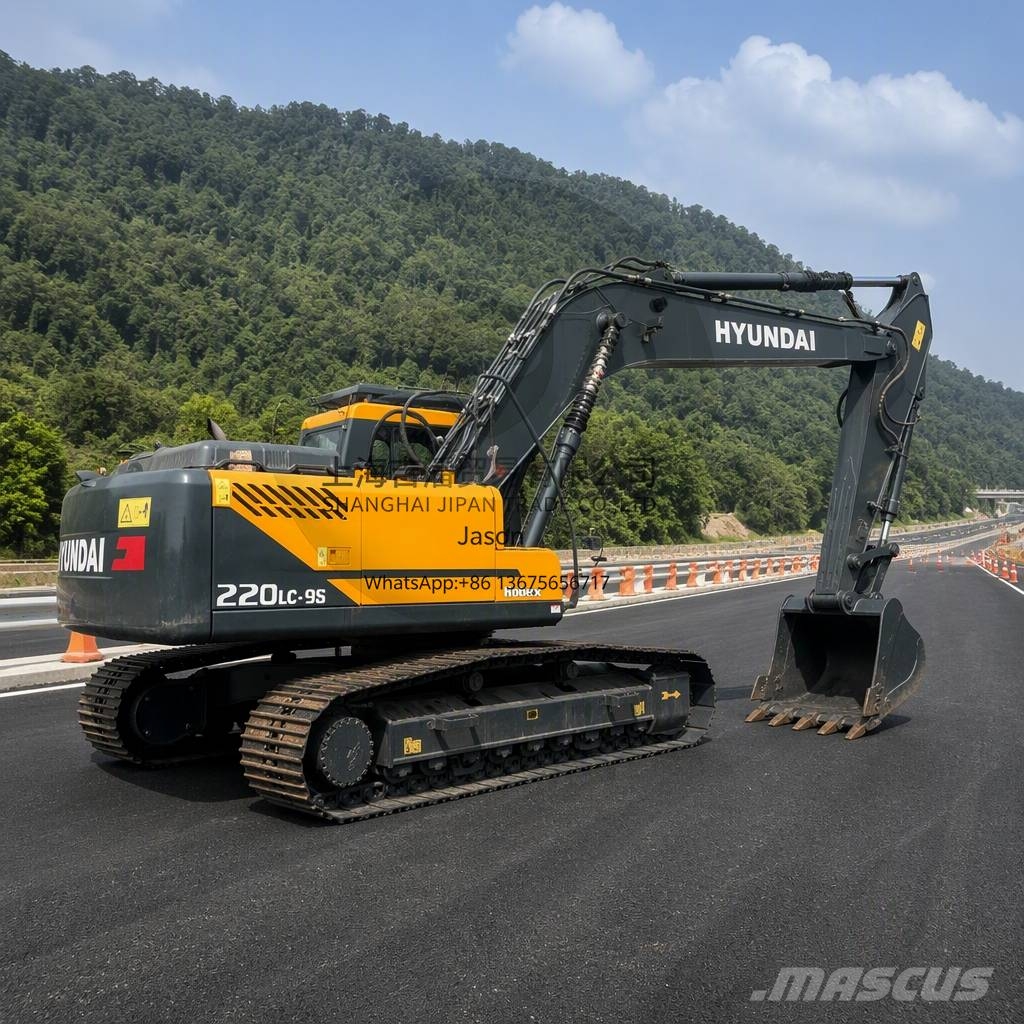 Hyundai Robex 220 LC-9 S 履带挖掘机