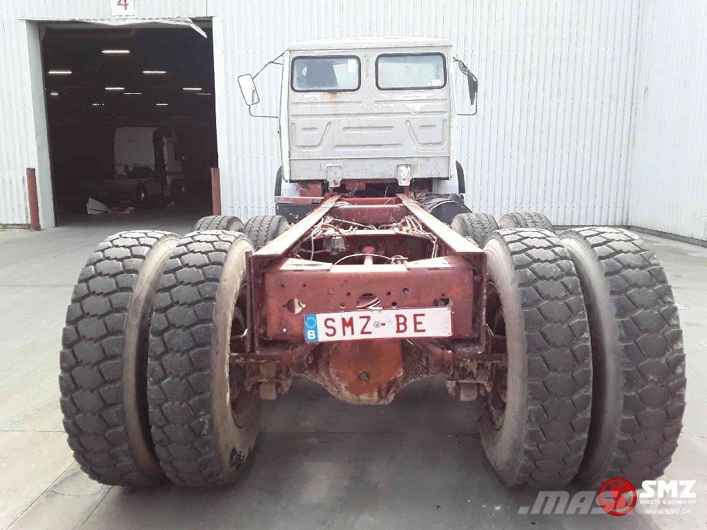 Renault CBH 340 Camiones con chasís y cabina