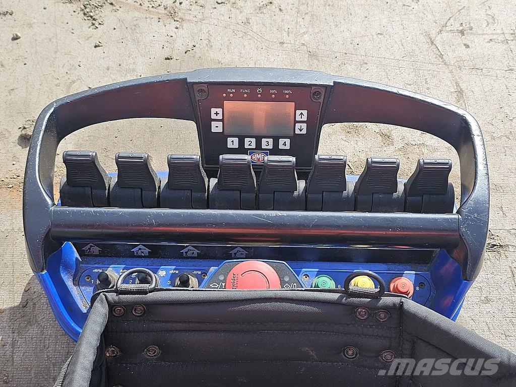 Scania R490 8X2*6 HMF 6020K6 Camiones de cama baja