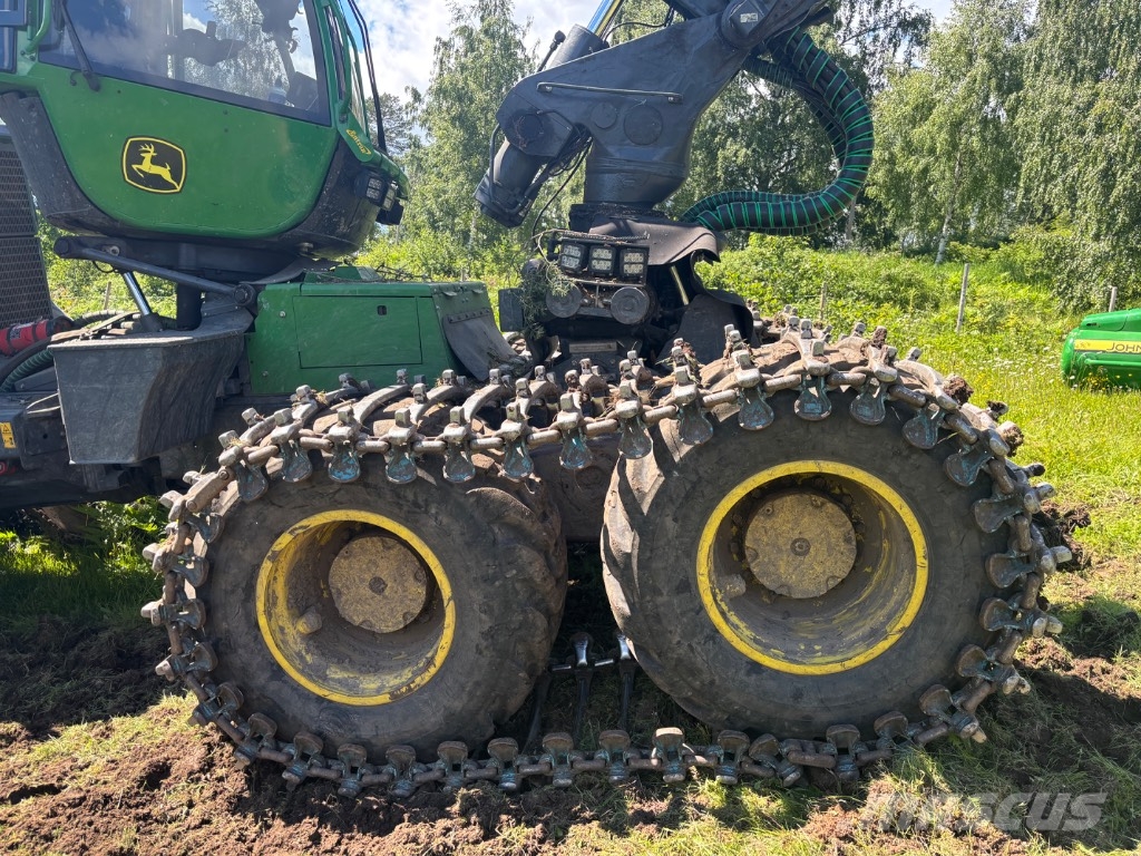 John Deere 1270G Harvesterid