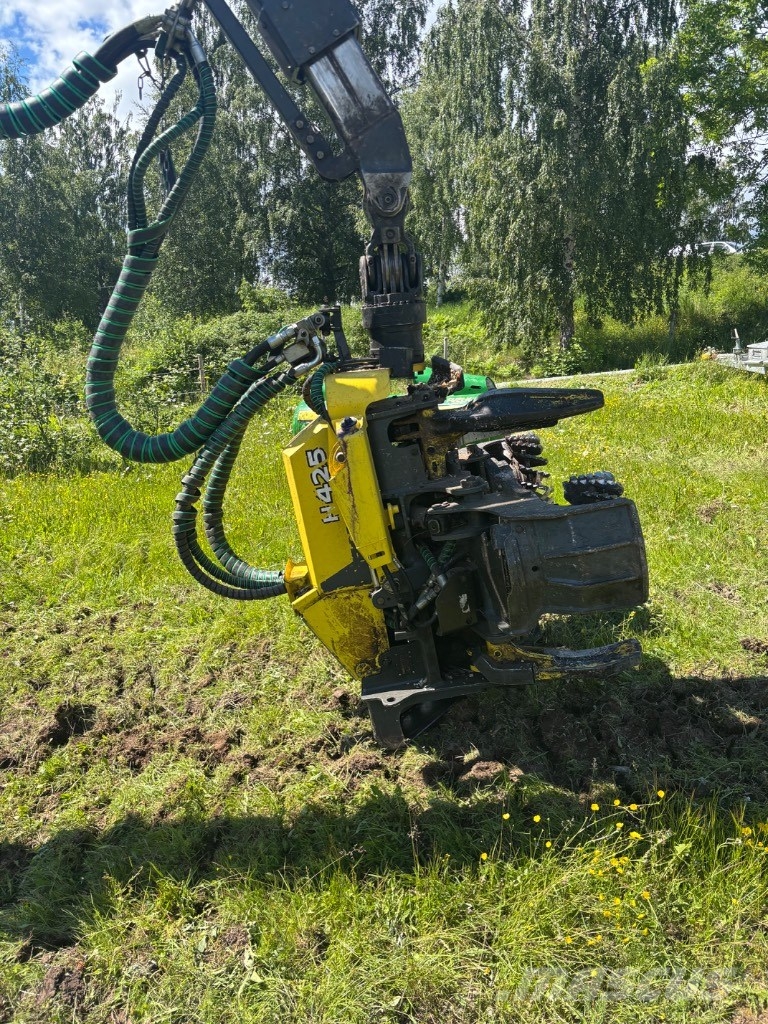 John Deere 1270G Harvesterid