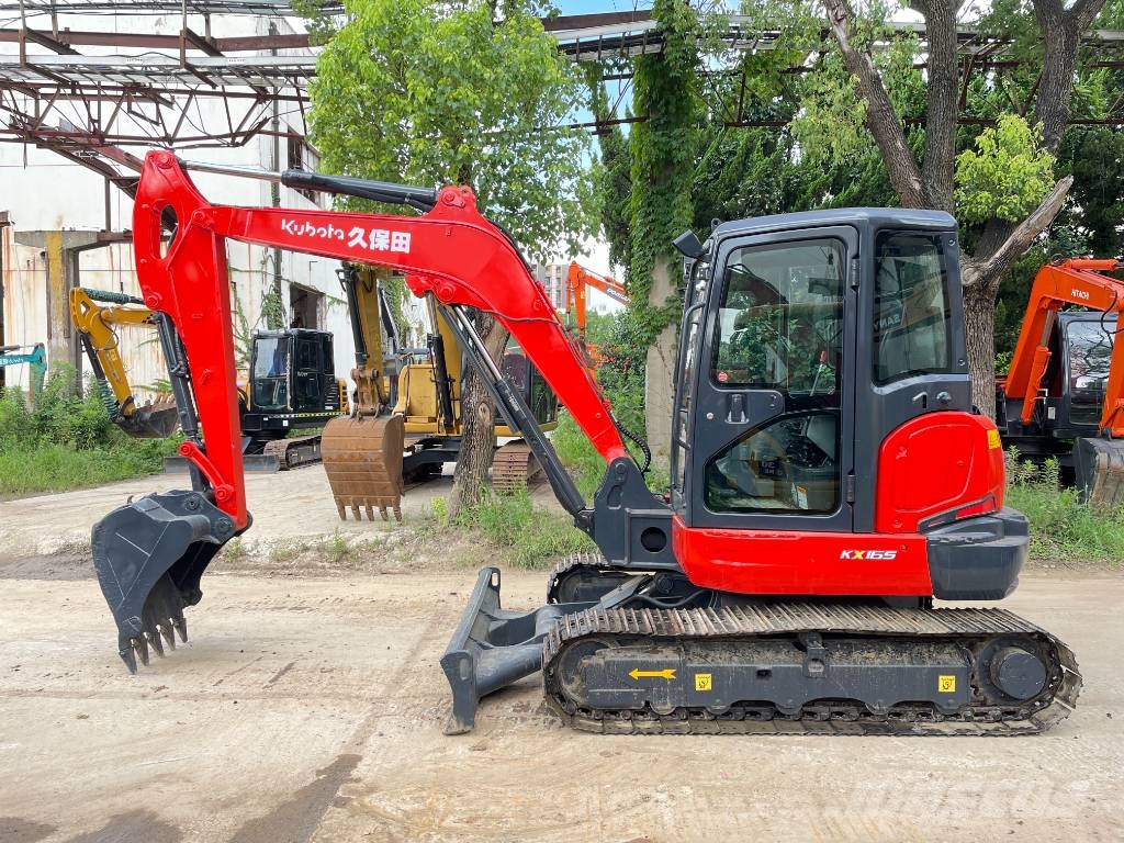 Kubota KX165 Roomikekskavaatorid