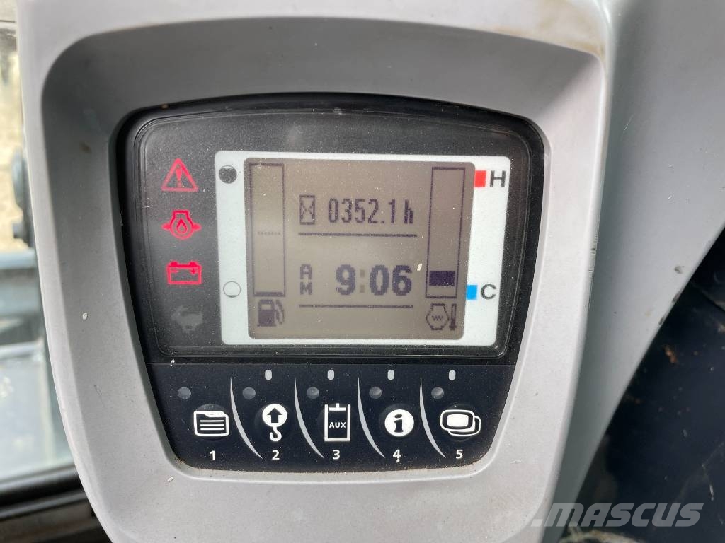 Kubota KX165 Roomikekskavaatorid