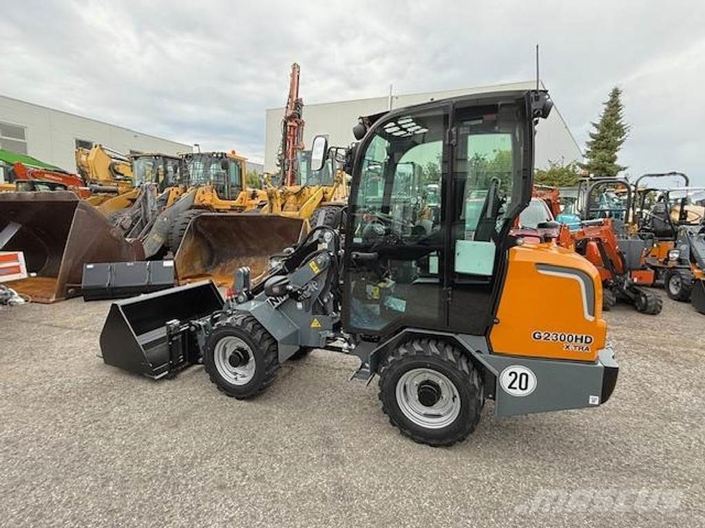 GiANT G2300 X-TRA HD Utovarivači na točkove