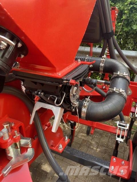 Kverneland TS-4.8 Mechanické sejačky