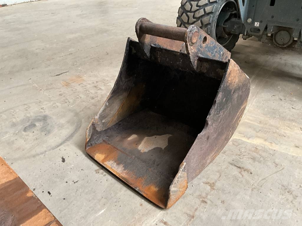 Neuson EW 65 powertilt Wheeled excavators