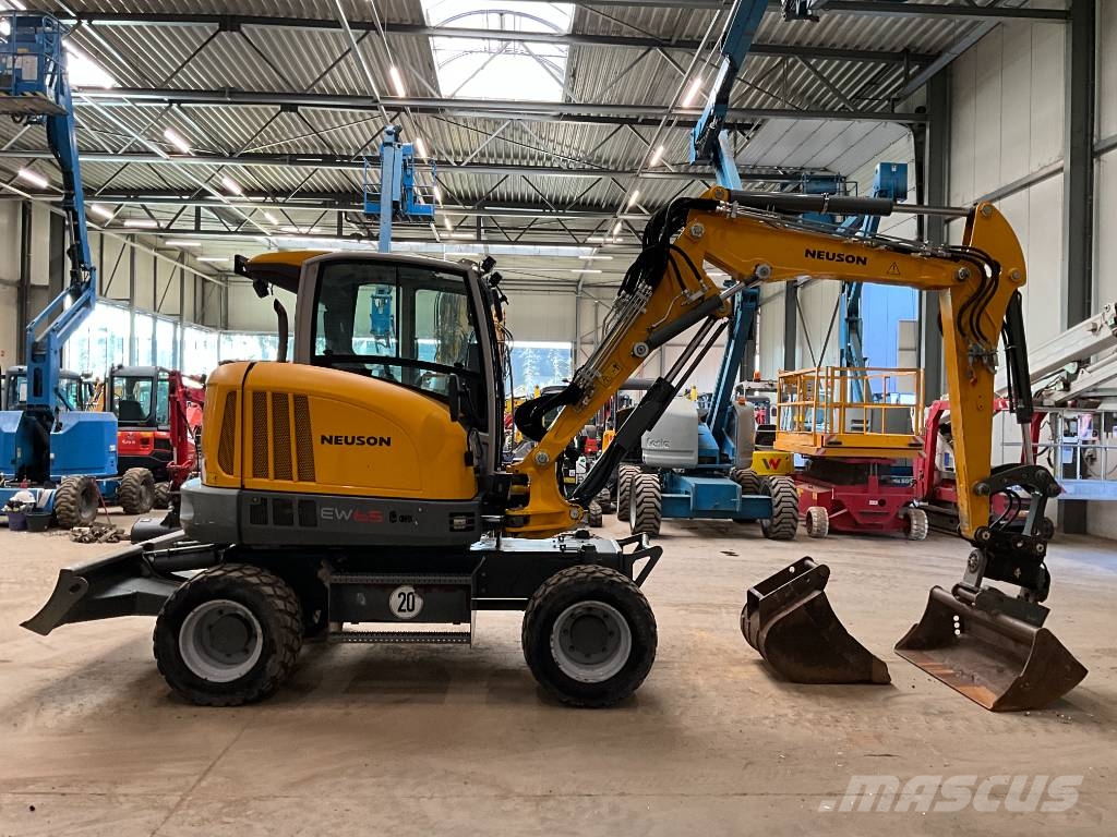 Neuson EW 65 powertilt Wheeled excavators
