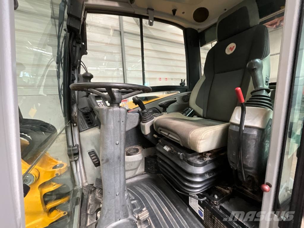 Neuson EW 65 powertilt Wheeled excavators