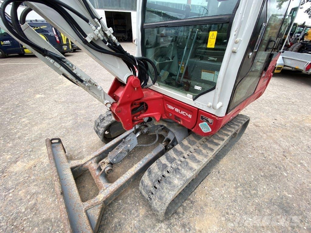 Takeuchi TB 230 V3 Power-Tilt HS03 wie TB240,TB250 Miniexcavadoras
