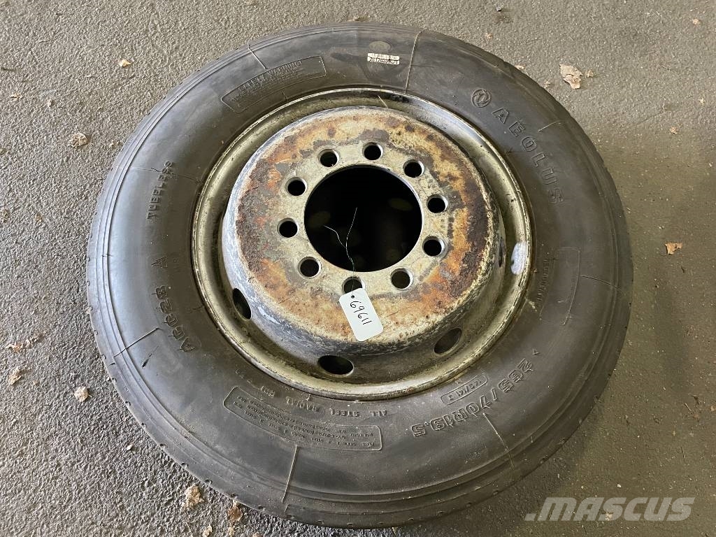 Aeolus hjul 265/70R19,5 Dæk, hjul og fælge