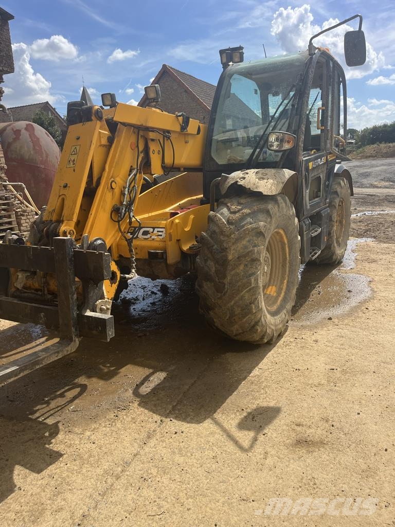 JCB 542.7 AGRI PLUS 농업용 텔레 핸들러