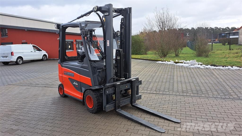 Linde E35HL 电动叉车