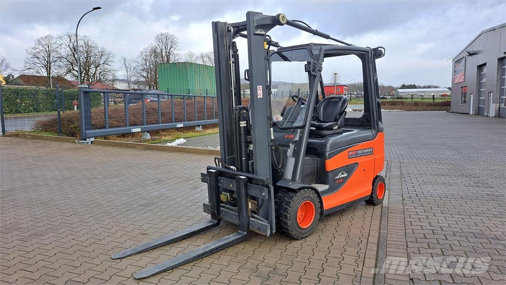Linde E35HL 电动叉车