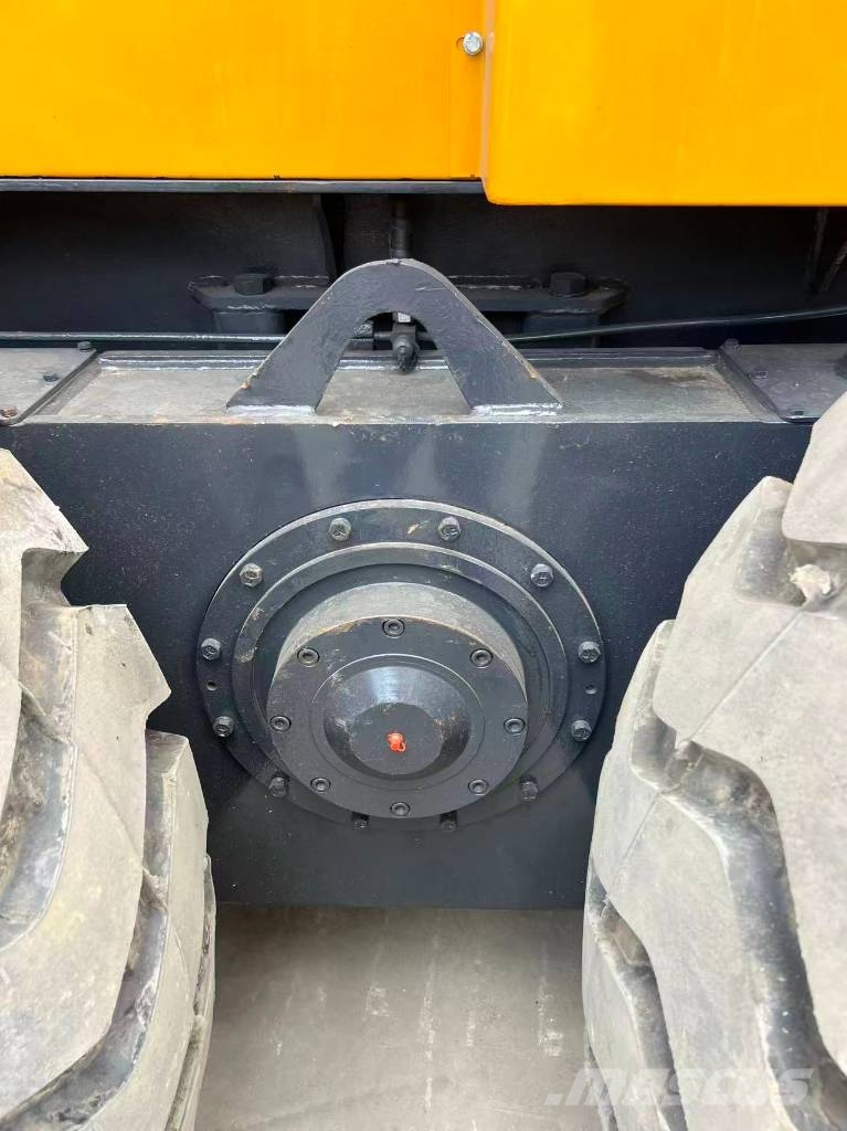 XCMG GR1803 Greideri