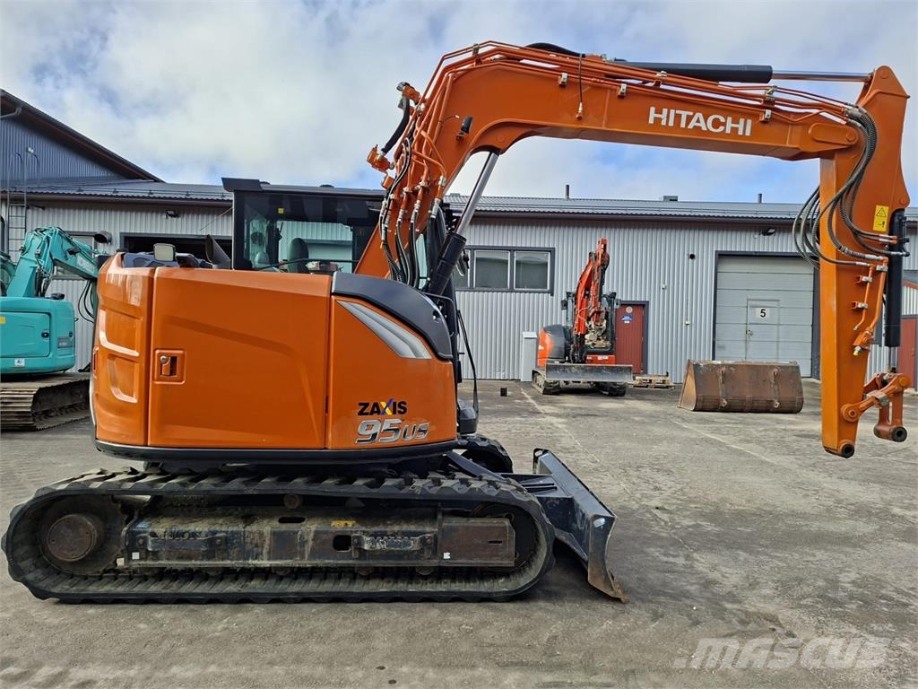 Hitachi ZX95US-7  VÄHÄN AJETTU, STAGE 5 Vidēja lieluma ekskavatori 7 t - 12 t