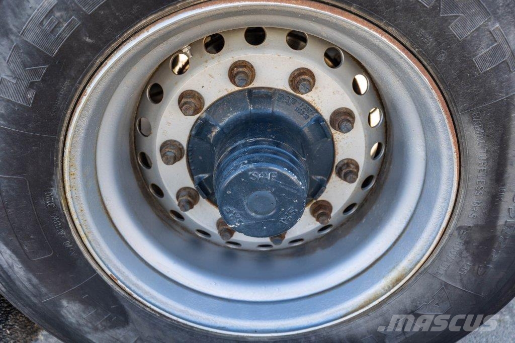 Renders BETON MIXER 12M3 + MOTOR/MOTEUR/ENGIN (MALAXEUR/MI Muut puoliperävaunut