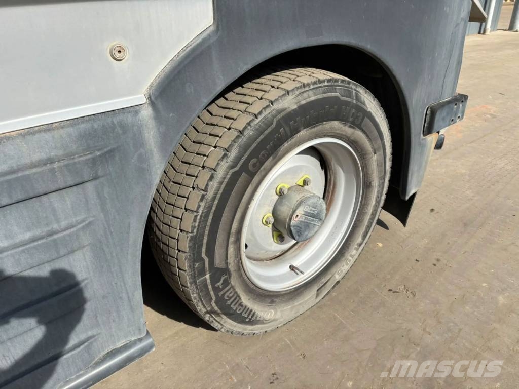 Johnston CX401 - 80 km/h - Sweeper كناسات