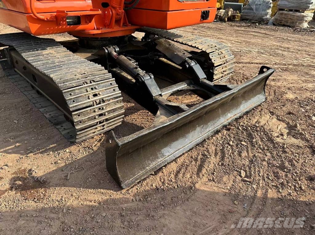 Doosan DH 80 Малые экскаваторы 7т-12т