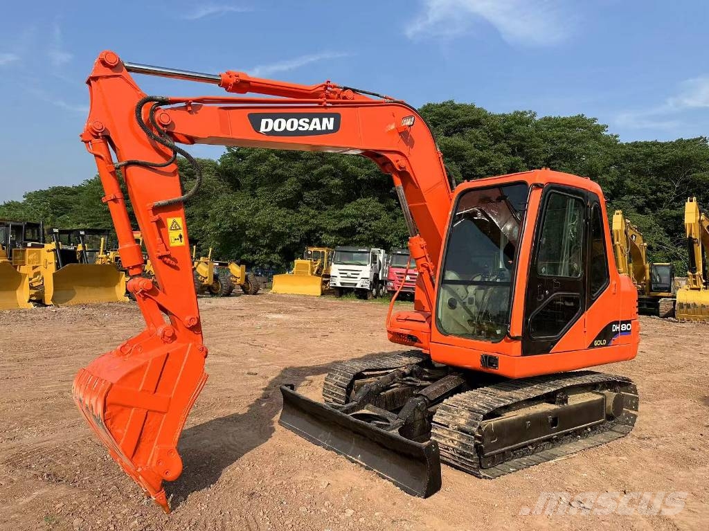 Doosan DH 80 Малые экскаваторы 7т-12т
