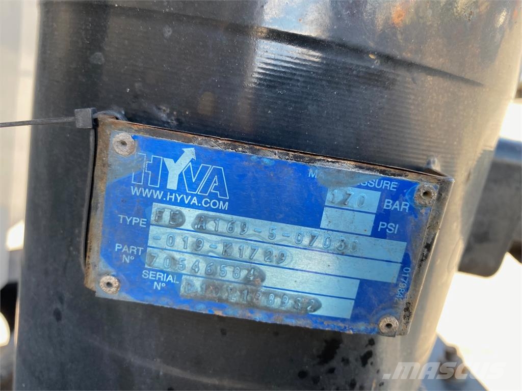 Wielton NW-3 jednostranný vyklápač 54m3 VIN 368 Kiper poluprikolice