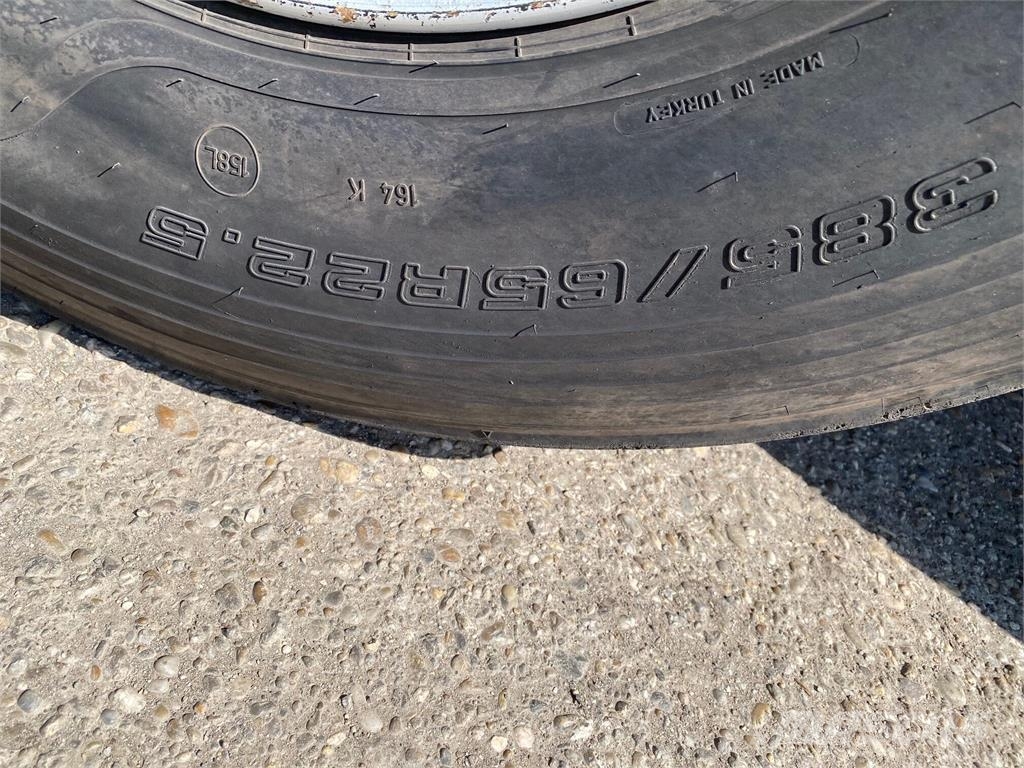 Wielton NW-3 jednostranný vyklápač 54m3 VIN 368 Kiper poluprikolice