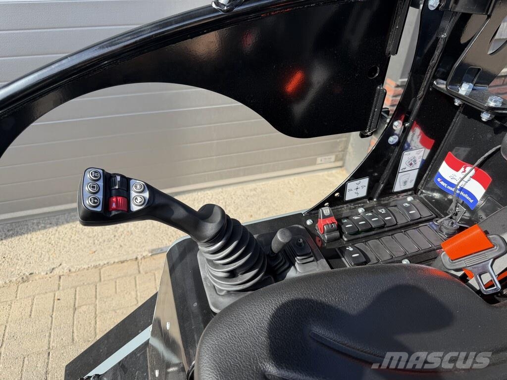 GiANT G2700 X-TRA HD + minishovel NIEUW zeer compleet! € Rataslaadurid