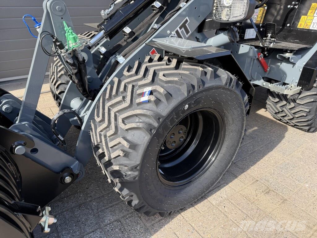 GiANT G2700 X-TRA HD + minishovel NIEUW zeer compleet! € Rataslaadurid