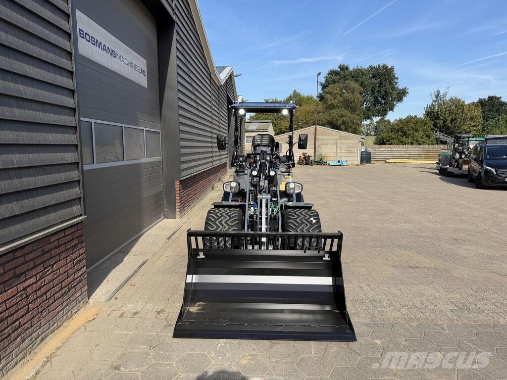 GiANT G2700 X-TRA HD + minishovel NIEUW zeer compleet! € Rataslaadurid