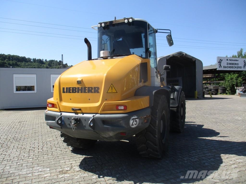 Liebherr L 518 لوادر بعجل