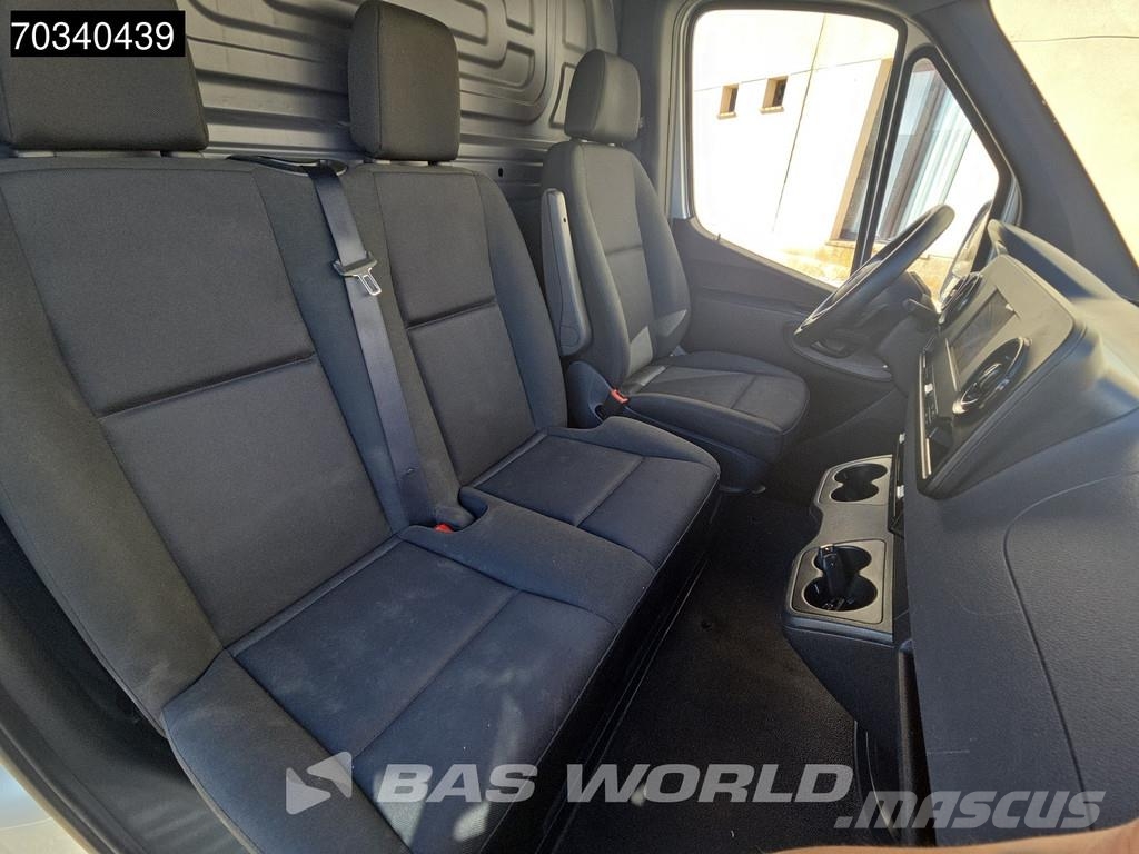 Mercedes-Benz Sprinter 215 CDI Próximamente matriculado en Españ 廂式貨物運輸車