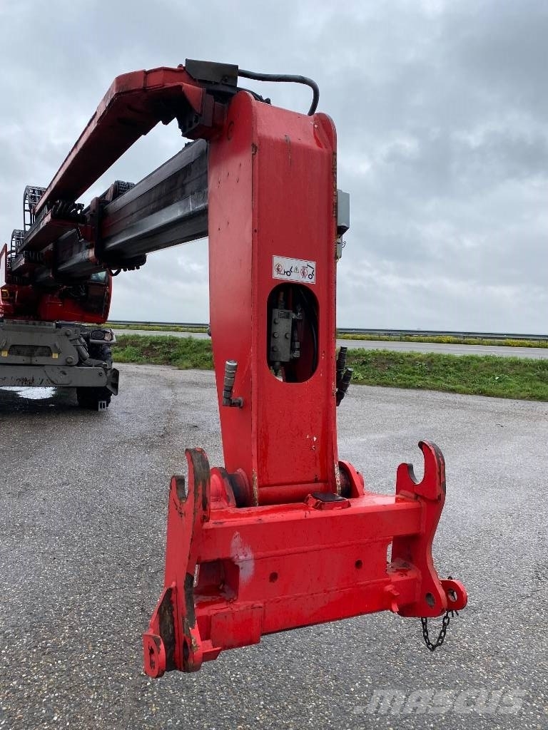 Manitou MRT 2550 Plus Privilège ST4-S2 1er Main endommagé Teleskoplader