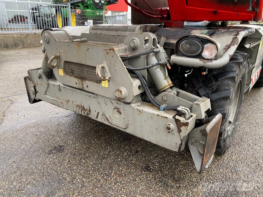 Manitou MRT 2550 Plus Privilège ST4-S2 1er Main endommagé Teleskoplader